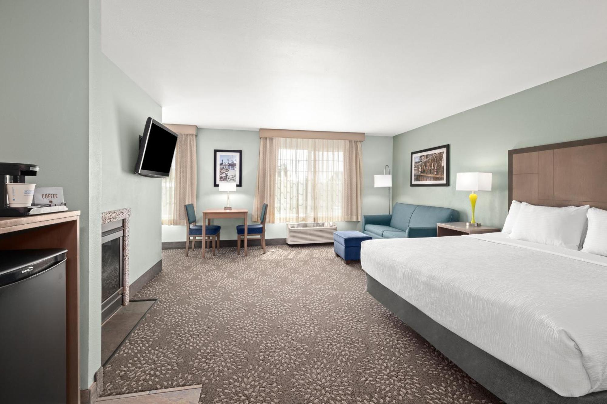 La Quinta By Wyndham Newport Hotell Exteriör bild