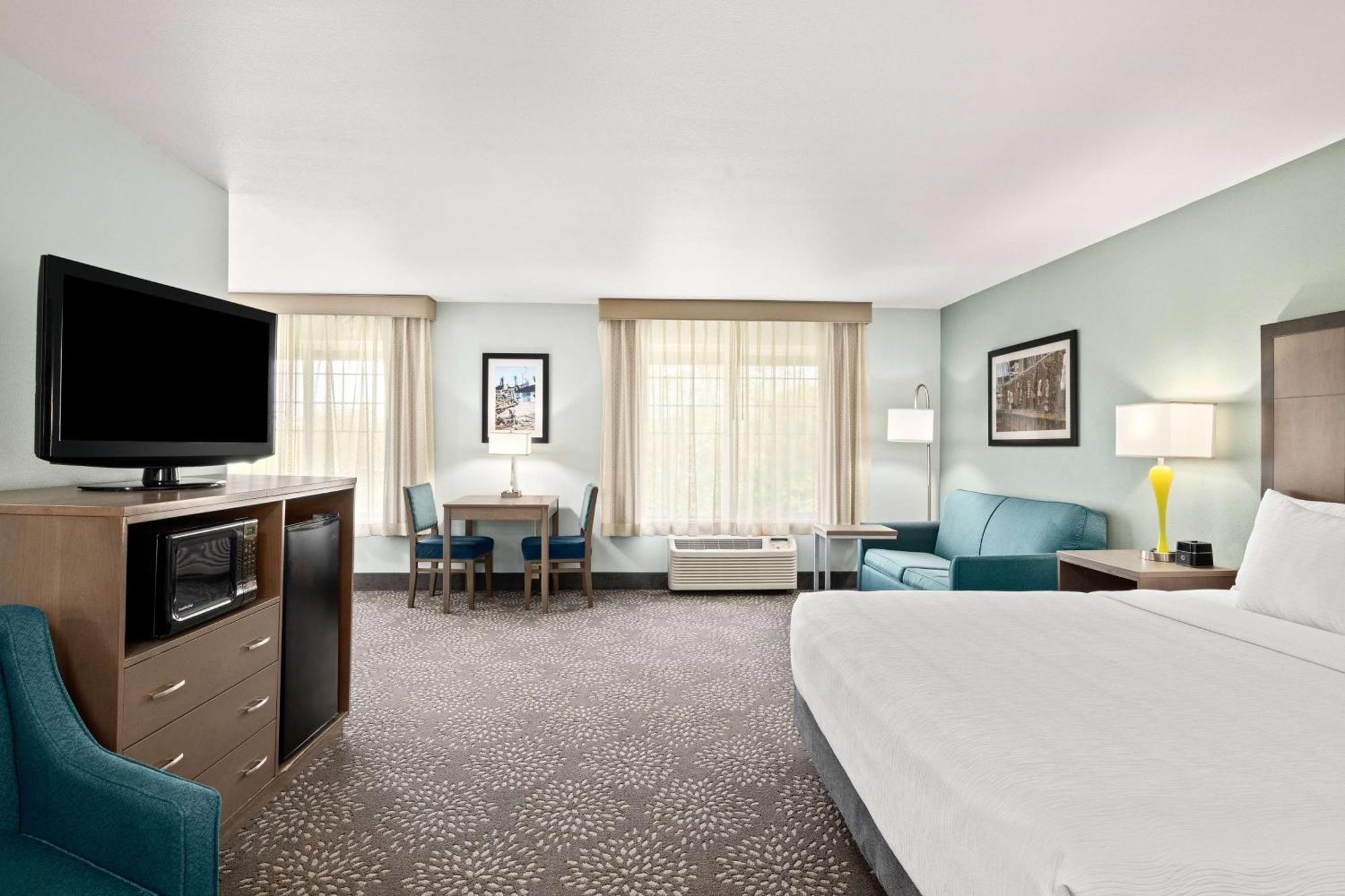 La Quinta By Wyndham Newport Hotell Exteriör bild