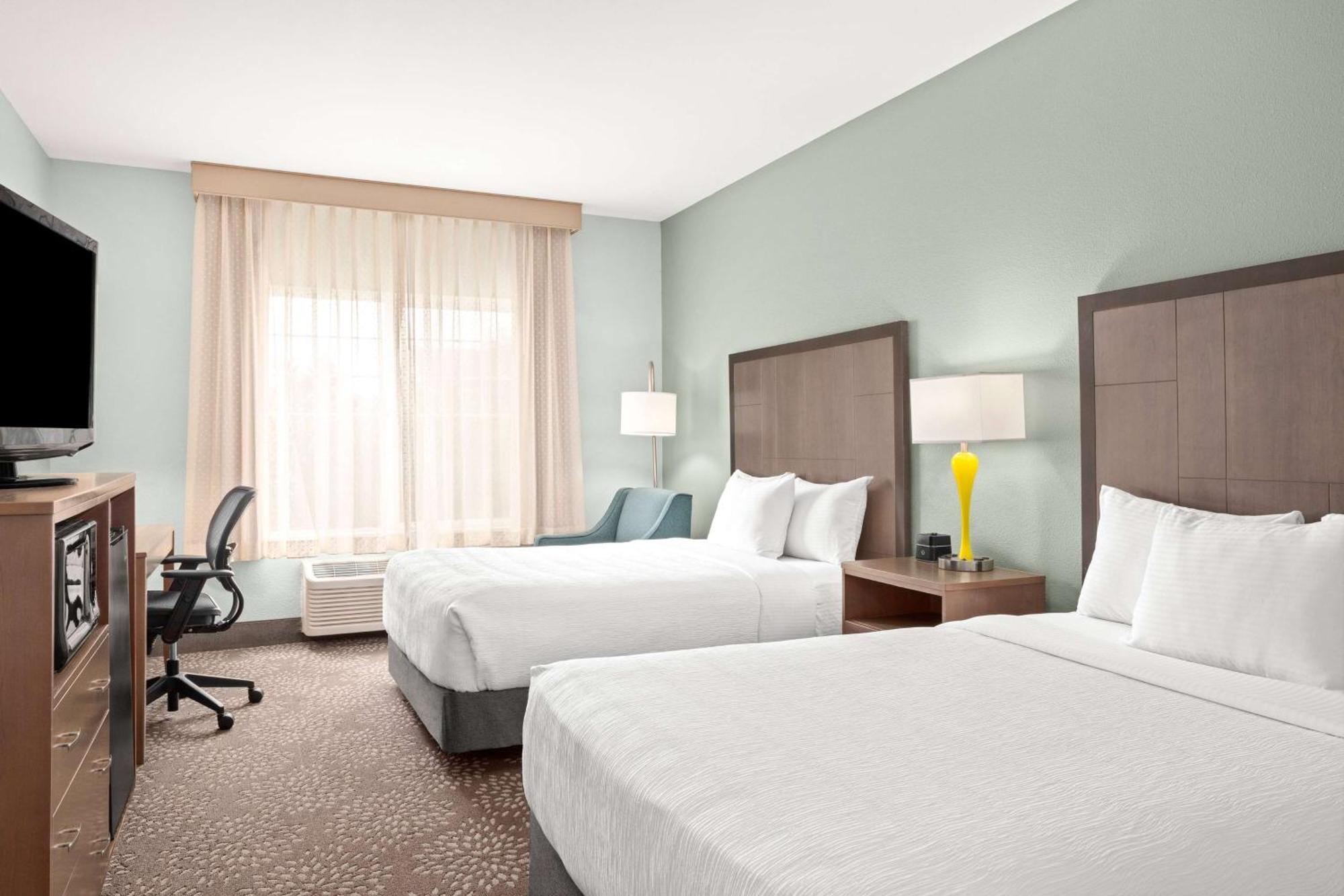La Quinta By Wyndham Newport Hotell Exteriör bild