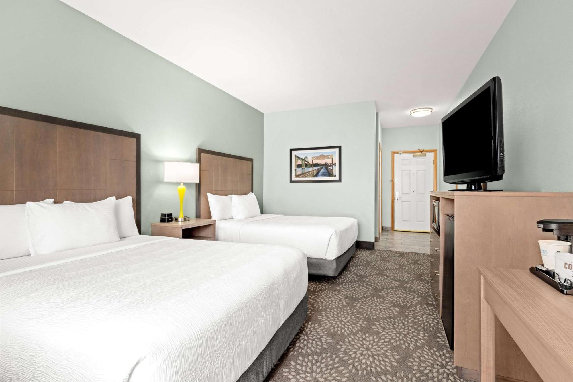 La Quinta By Wyndham Newport Hotell Exteriör bild